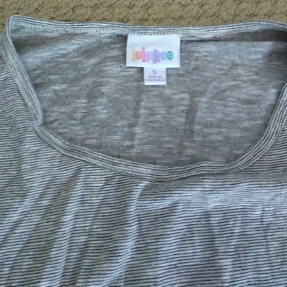 Top - Picture 2 of 2